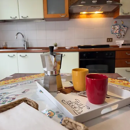 Appartement Tavernola - A Due Passi Dal Traghetto